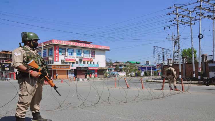 जम्मू-कश्मीर में कोरोना कर्फ्यू मियाद बढ़ी 17 मई तक