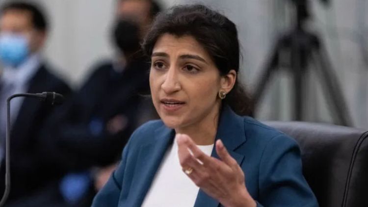 अमेरिकी-पाकिस्तानी लीना खान संघीय व्यापार आयोग के प्रमुख के लिए नामित