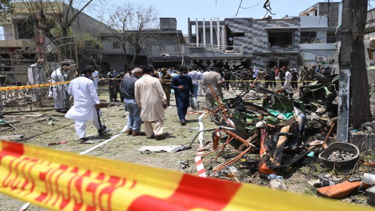 लाहौरः जौहर टाउन में विस्फोट, 2 की मौत, 17 जख्मी
