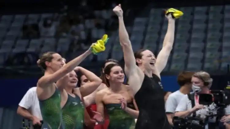 ओलंपिक ( महिला तैराकी) : ऑस्ट्रेलिया ने जीता 4गुणा100 मी. मेडले रिले का स्वर्ण