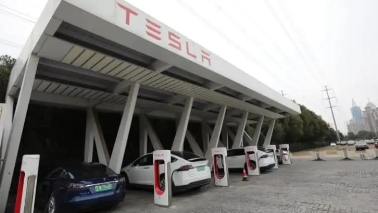 टेस्ला का 2030 तक हर साल 2 करोड़ इलेक्ट्रिक कार बेचने का लक्ष्य