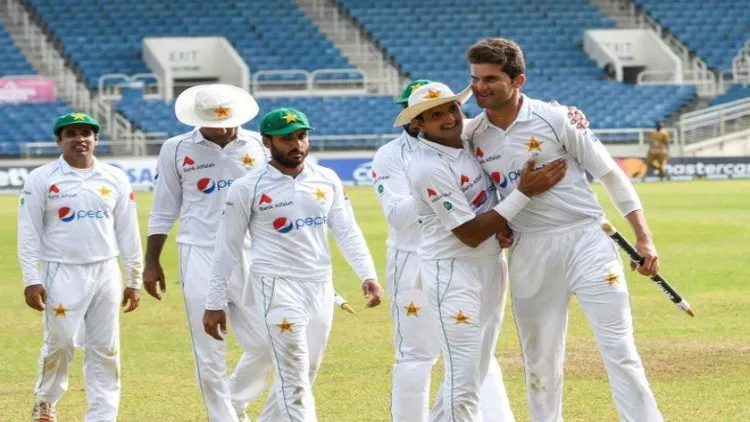 पाकिस्तान ने वेस्टइंडीज को  हराया