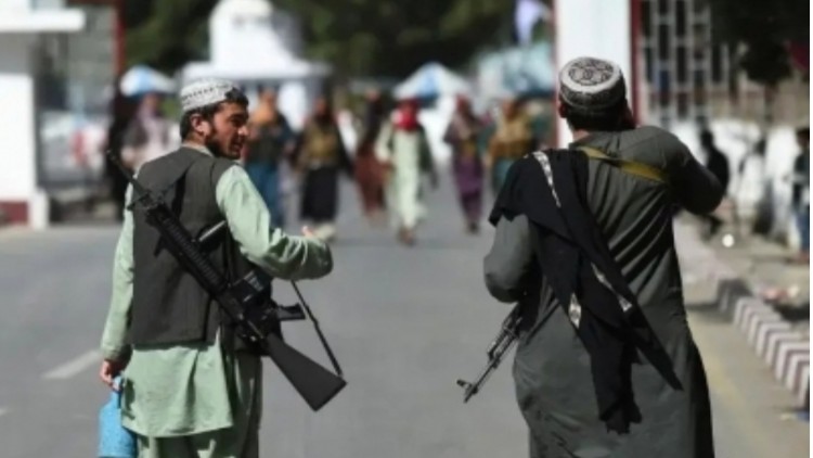 अफगान पीएम अखुंद ने कतर के विदेश मंत्री से की चर्चा
