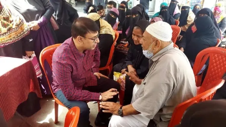 जानिए, आधी रात को  ‘प्रजा दरबार’ में कौन, कहां और कैसे करता है मजबूरों की मदद ?