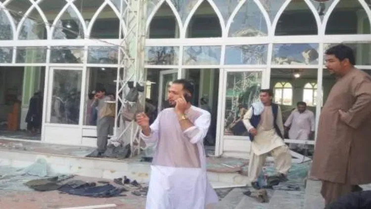 अफगानिस्तानः कंधार की शिया मस्जिद में विस्फोट, 32 मारे गए
