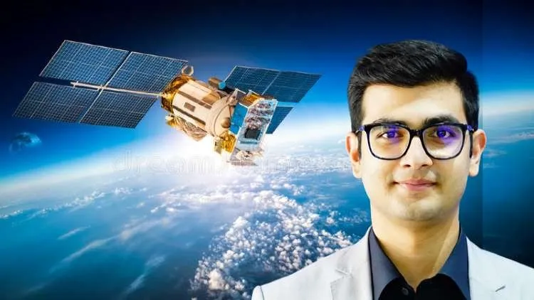 निजी उपग्रह बनाने वाले ओवैस अहमद 