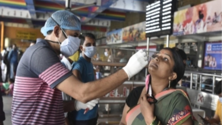 भारत में कोरोनावायरस के 11,451 नए मामले, 266 लोगों की मौत