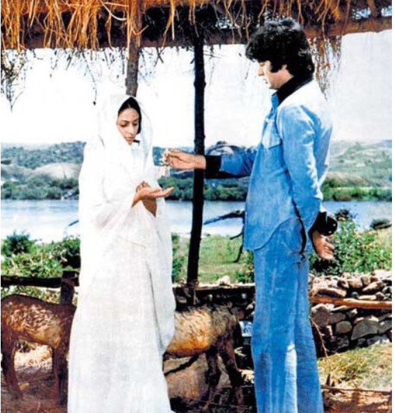 amitabh bachchan wearing jeans