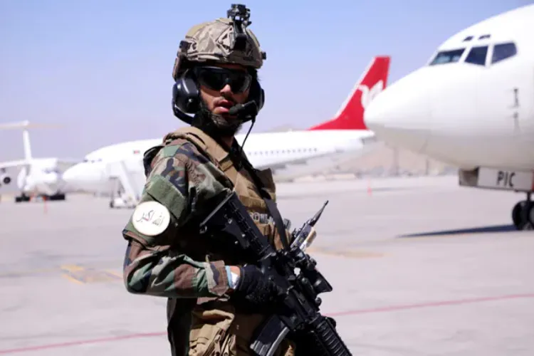 तालिबान को यूएईय की काबुल हवाईअड्डा के संचालन की पेशकश