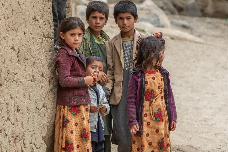 https://www.hindi.awazthevoice.in/upload/news/163835620012_Pakistan's_hurdles_in_sending_Indian_wheat_to_Afghans_continue_2.jpg