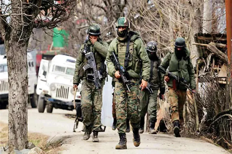 कश्मीर में हुए मुठभेड़ में आतंकवादी मारा गया