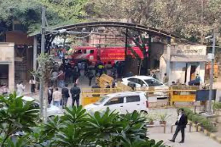 दिल्ली के रोहिणी कोर्ट में विस्फोट की खबर