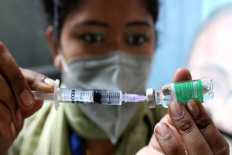 खुशखबरी! भारत 2022 में करेगा वैक्सीन की 5 अरब खुराक का उत्पादन 