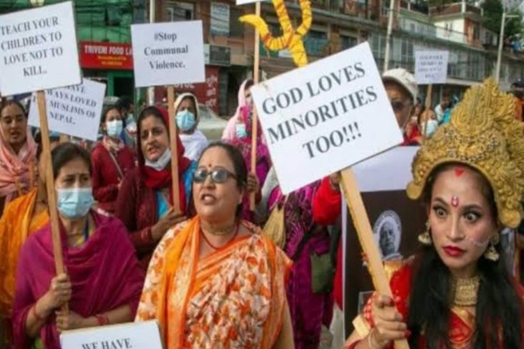 बांग्लादेश में घटती हिंदू आबादी के कारण कट्टरवाद
