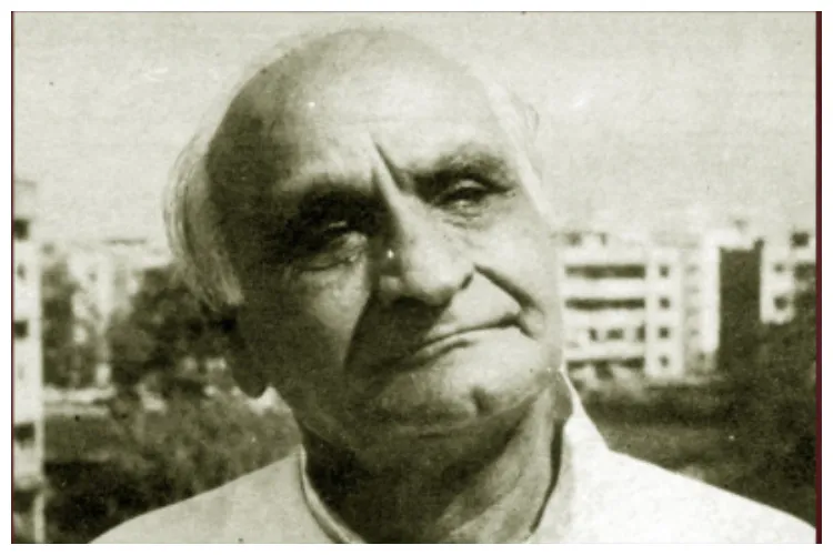 क़मर जलालाबादी