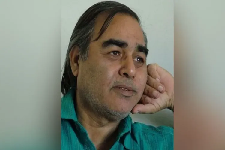 मशहूर शायर और फिल्मी गायक इब्राहिम अशक 