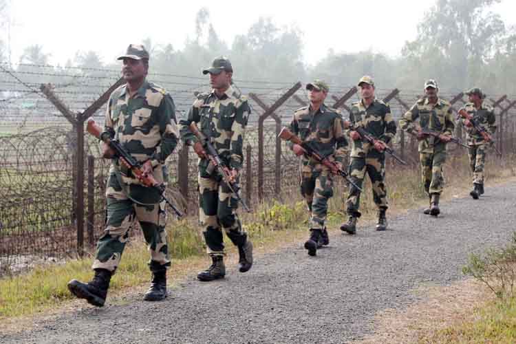 भारत-बांग्लादेश सीमा पर घुसपैठ रोकने को स्मार्ट निगरानी प्रणाली स्थापित