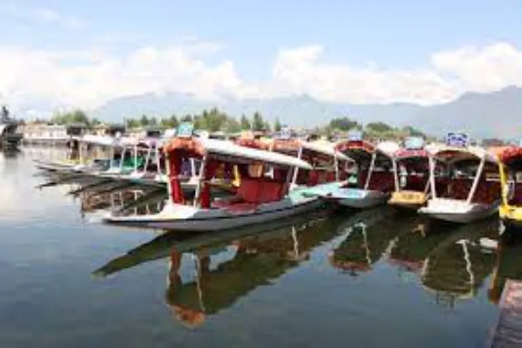 जम्मू-कश्मीर पर्यटन विभाग सीमा पर्यटन शुरू करेगा