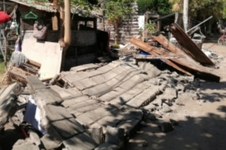  पूर्वी इंडोनेशिया में 6.2 तीव्रता का भूकंप, सुनामी की चेतावनी नहीं