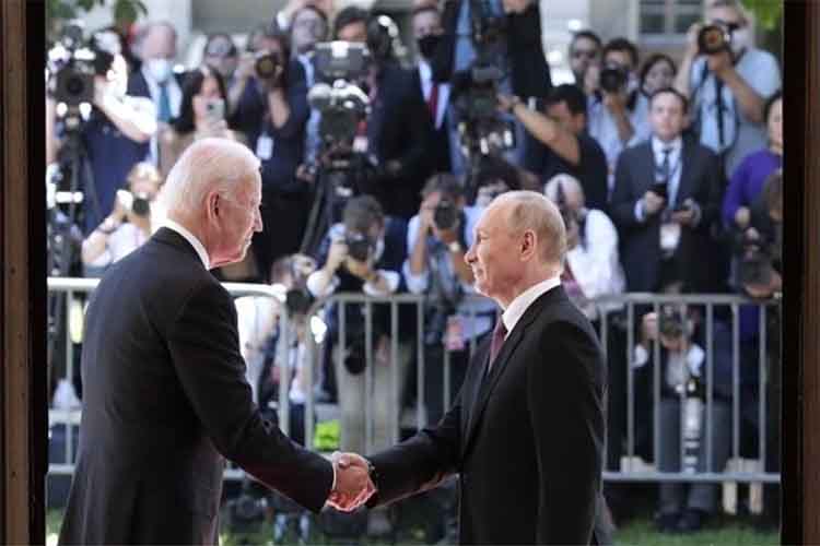 यूक्रेन-रूस विवाद: बाइडेन और पुतिन फिर करेंगे बातचीत 