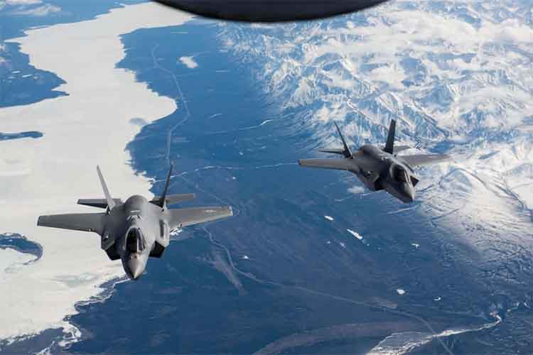 अमेरिकी ने जापान में तैनात किए एफ-35ए फाइटर्स 