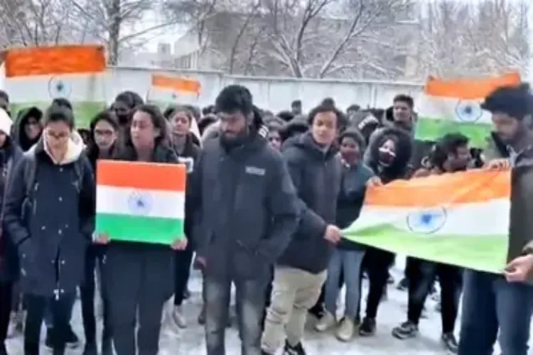 यूक्रेन के सुमी में फंसे सभी भारतीय छात्रों को निकाल लिया गया : सरकार