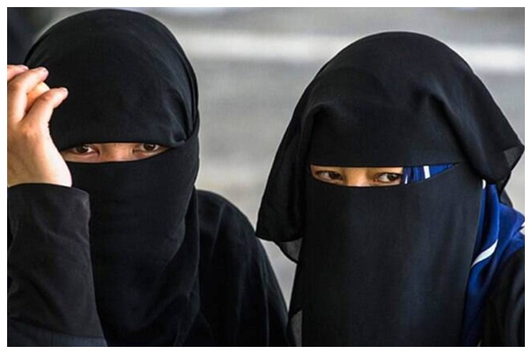 मेहमान का पन्नाः कर्नाटक हाईकोर्ट ने हिजाब पर लिया सही फैसला