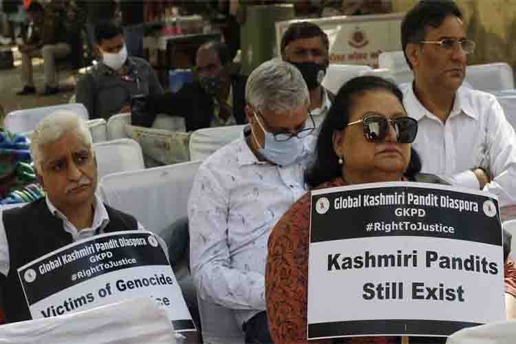 कश्मीरी पंडितों का नरसंहार: पीड़ितों ने जांच के लिए खटखटाया सुप्रीम कोर्ट का दरवाजा 