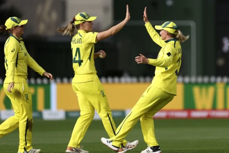 महिला विश्व कपः फाइनल में भिड़ेंगे इंग्लैंड और ऑस्ट्रेलिया