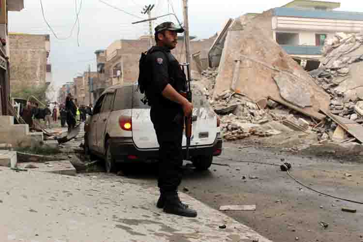 पाकिस्तान: खैबर पख्तूनख्वा प्रांत में 3 आतंकी मारे गए