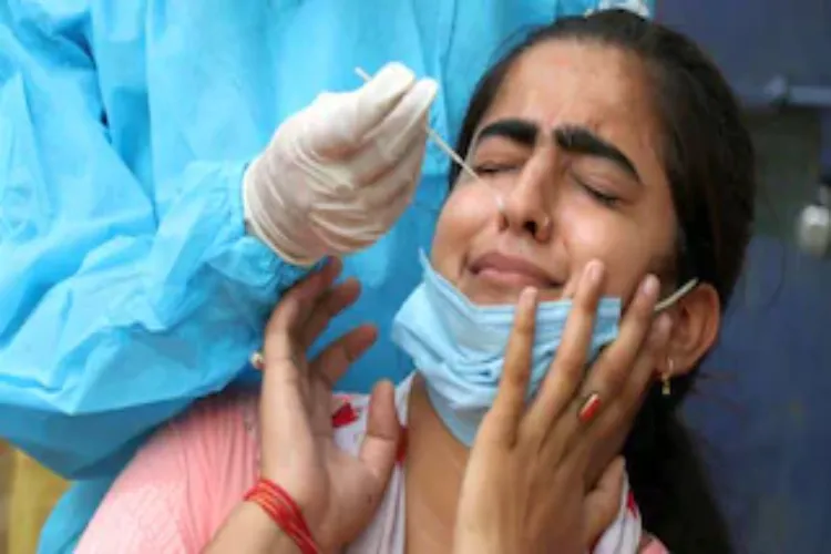 भारत: 24 घंटों में कोविड के 1,033 नए मामले दर्ज