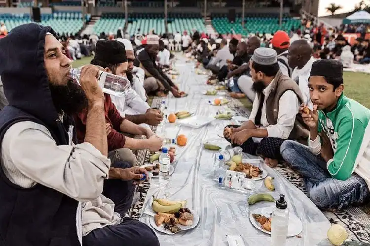 https://www.hindi.awazthevoice.in/upload/news/164932921807_Social_and_scientific_features_of_the_holy_month_of_Ramadan_2.webp