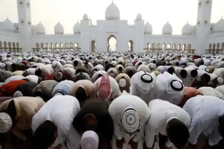 आंध्र प्रदेश सरकार ने रमजान में मुस्लिम कर्मचारियों को ऑफिस से जल्दी निकलने की दी छूट
