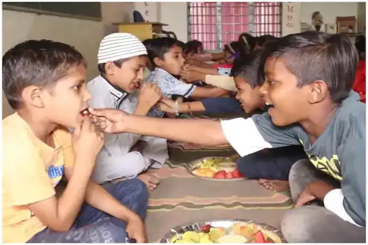 रमजान 2022: कुछ सीखें इन बच्चों से