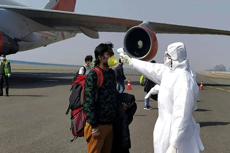 कोविड के कारण एयर इंडिया की हॉन्ग कॉन्ग के लिए उड़ानें रद्द