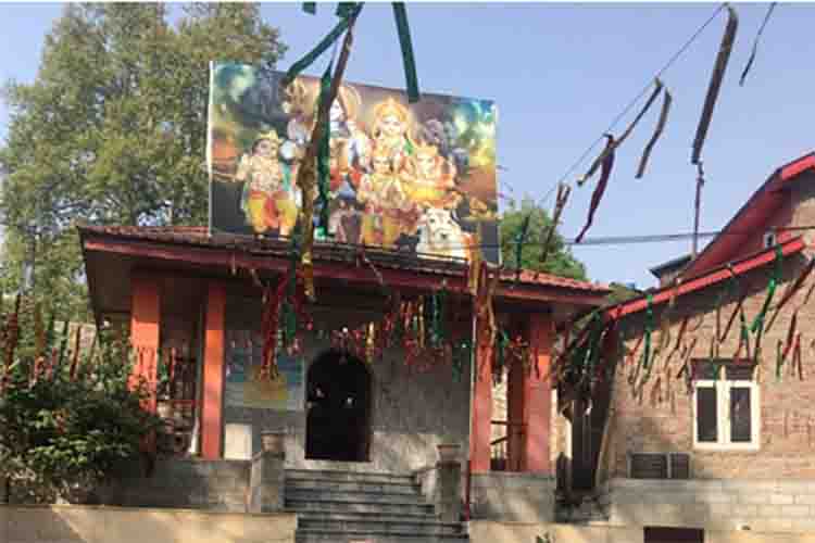 मंदिरों की जमीन पट्टे पर देने या बेचने की जांच हो : कश्मीरी पंडित