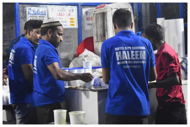 हैदराबादः रमजान में हलीम की खुशबू लौटी, 150 करोड़ से ज्यादा का होता है कारोबार