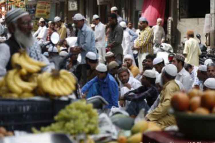 भारतीय मुस्लिमों की प्रजनन दर में भी आई भारी गिरावट