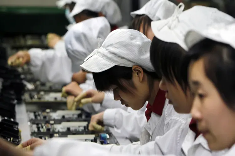 एप्पल के लिए भारत, वियतनाम भविष्य के संभावित उत्पादन केंद्र