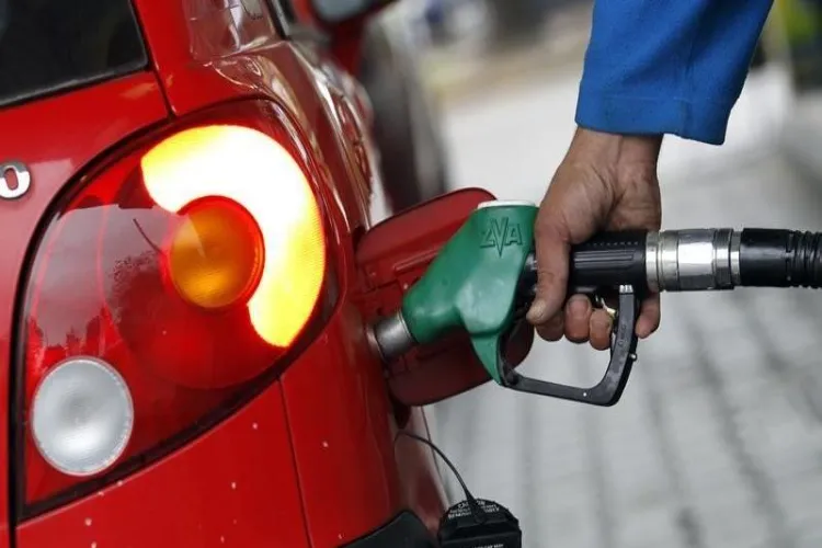 मई में भारत की ईंधन मांग में सालाना आधार पर 22 फीसदी की वृद्धि