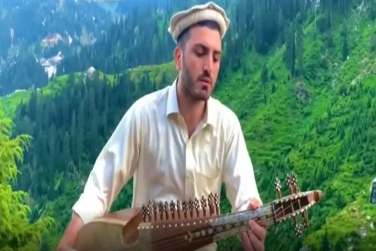  सियाल खान: भारतीय गानों का दिवाना एक पाकिस्तानी रबाब वादक 