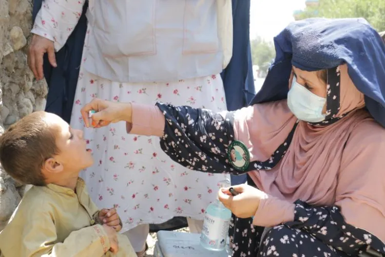 पाकिस्तान में स्वास्थ्यकर्मियों ने पोलियो, कोविड वैक्सीन अभियान के बहिष्कार की घोषणा की