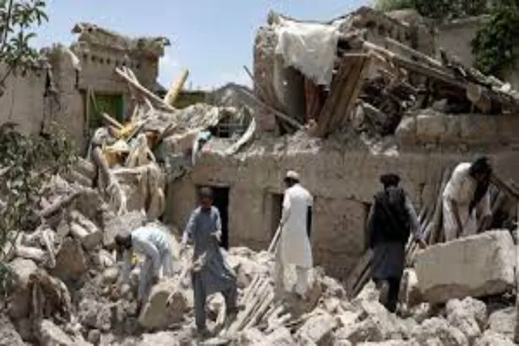 अफगानिस्तान में भूकंप के झटके, 14 घायल, कई घर तबाह