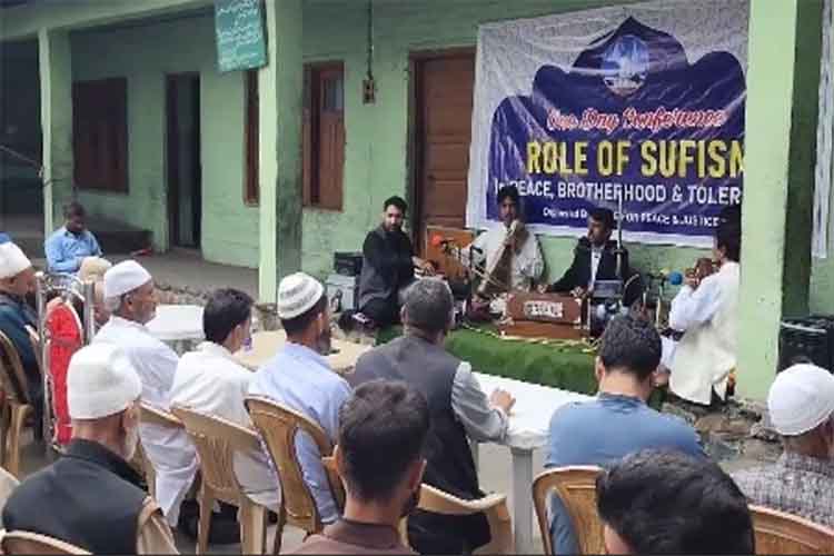 जम्मू-कश्मीर: बांदीपोरा में आयोजित किया गया सूफी सम्मेलन
