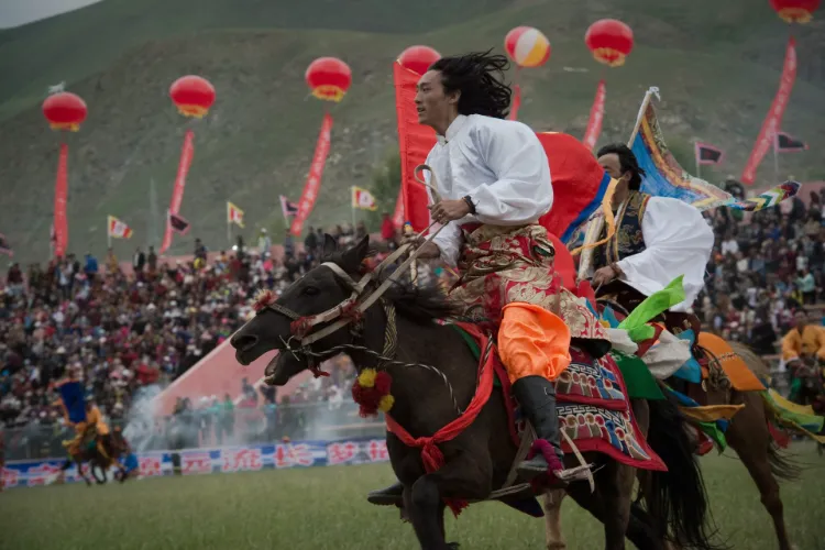 चीन ने 20 साल के प्रतिबंध के बाद तिब्बती उत्सव को फिर दी अनुमति 
