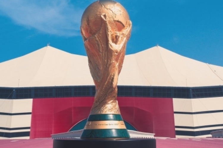 फुटबॉल : कतर वर्ल्ड कप एक दिन पहले शुरू करने की योजना