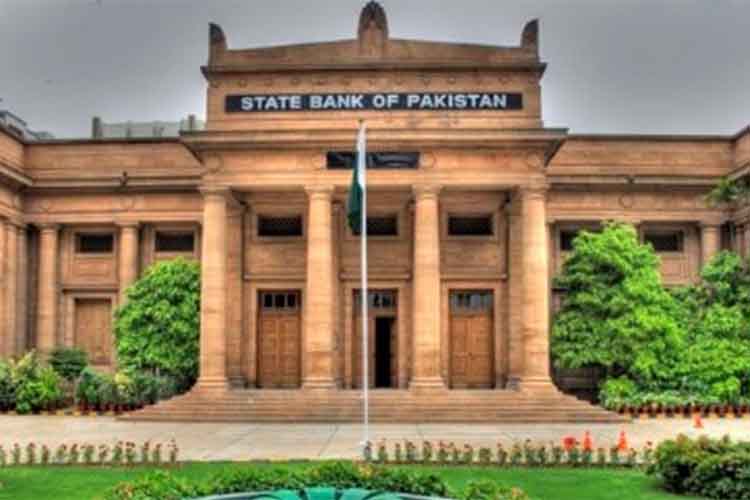 पाकिस्तान का विदेशी मुद्रा भंडार तीन साल के निचले स्तर पर पहुंचा