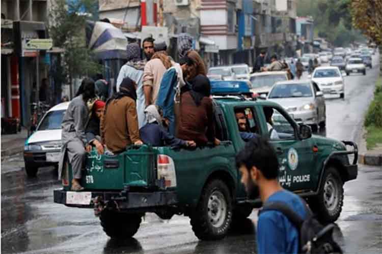 अफगानिस्तान सरकार में शामिल पाकिस्तानी समर्थकों को हटाया जाएः तालिबान अधिकारी