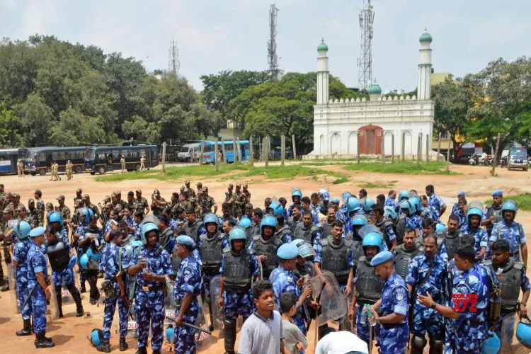 बेंगलुरू के ईदगाह मैदान में 1,500 पुलिसकर्मी तैनात