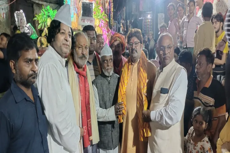 आगराः श्री राम बारात का रहीम के बंदों ने किया स्वागत